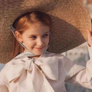 Meet your Posher, Rowan